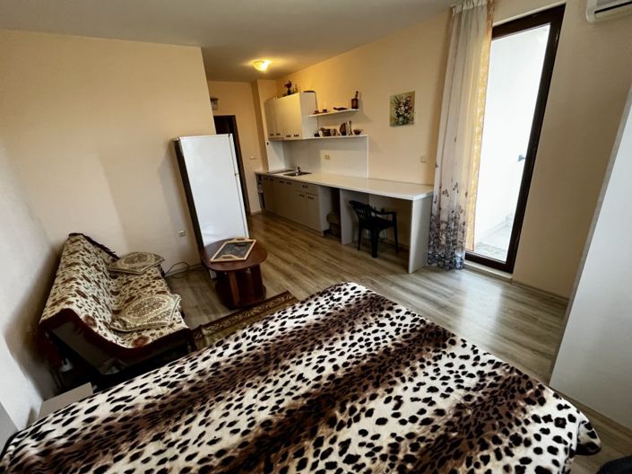 Image No.1-1 Bed Property for sale