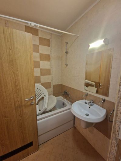 Image No.4-1 Bed Property for sale