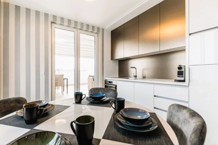 Image No.1-1 Bed Property for sale