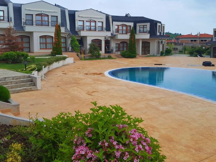 Image No.1-2 Bed Property for sale