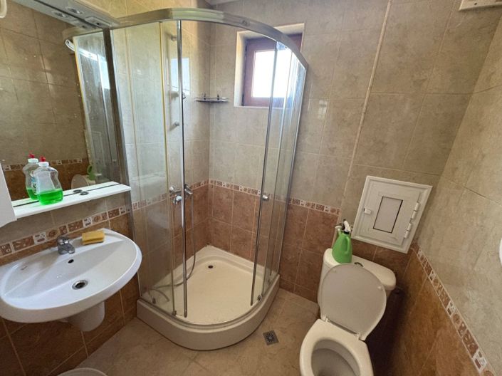 Image No.7-1 Bed Property for sale