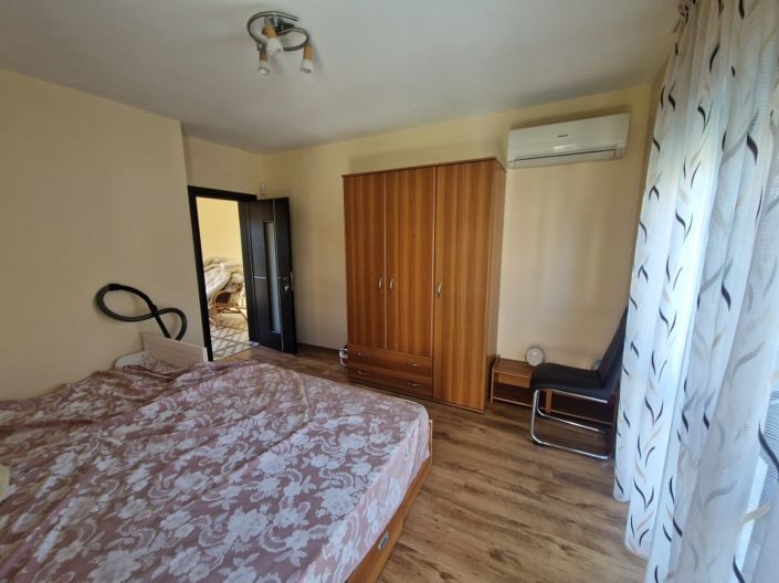 Image No.7-2 Bed Property for sale