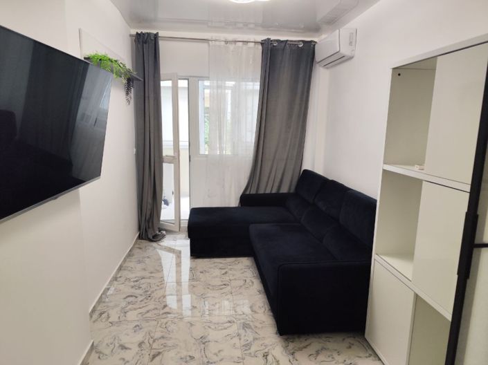 Image No.4-2 Bed Property for sale