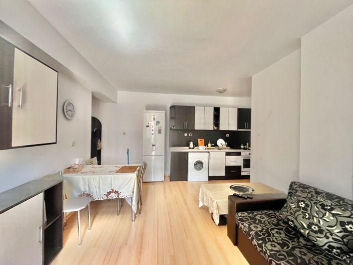 Image No.1-2 Bed Property for sale