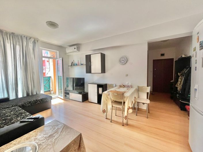 Image No.6-2 Bed Property for sale