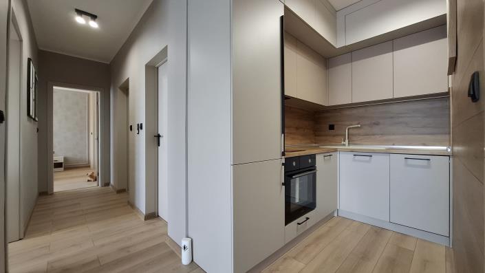 Image No.10-2 Bed Property for sale