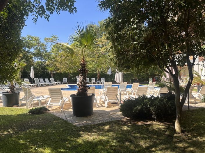 Image No.3-1 Bed Property for sale