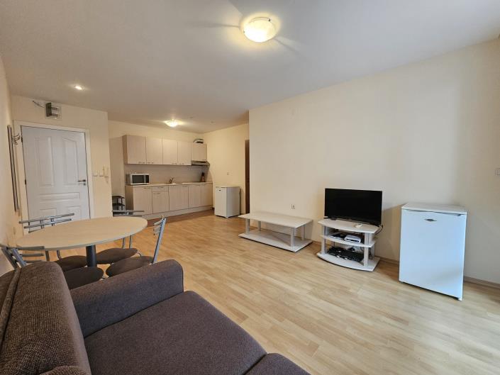 Image No.8-1 Bed Property for sale