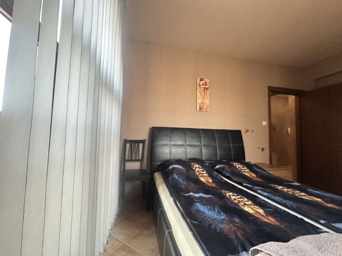 Image No.11-3 Bed Property for sale