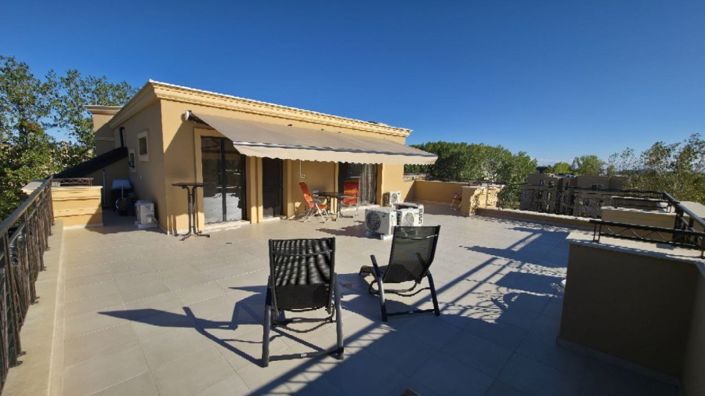 Image No.3-2 Bed Property for sale