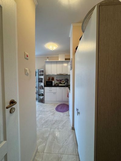 Image No.4-1 Bed Property for sale