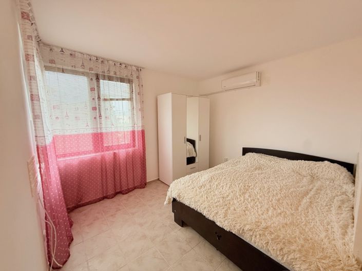 Image No.6-2 Bed Property for sale