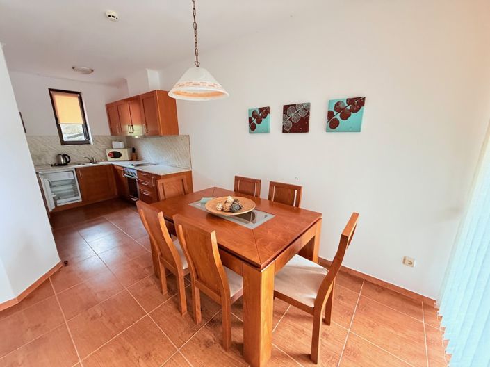 Image No.6-2 Bed Property for sale