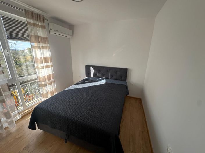 Image No.5-2 Bed Property for sale