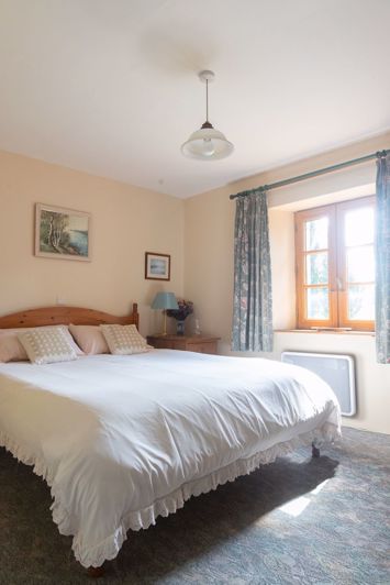 Image No.14-13 Bed House for sale