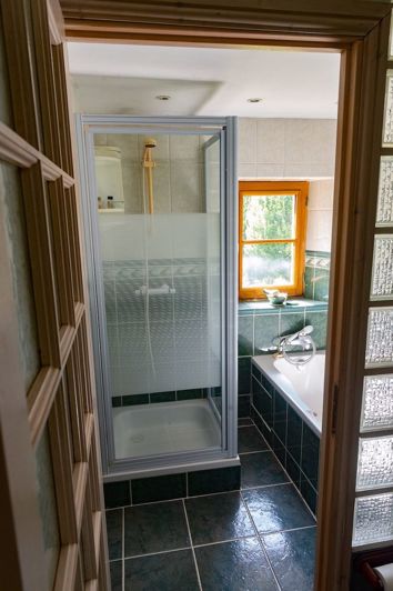 Image No.18-13 Bed House for sale