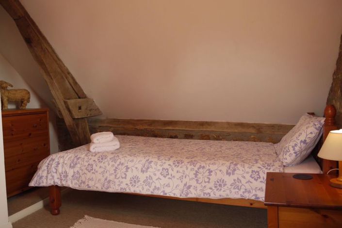 Image No.47-13 Bed House for sale