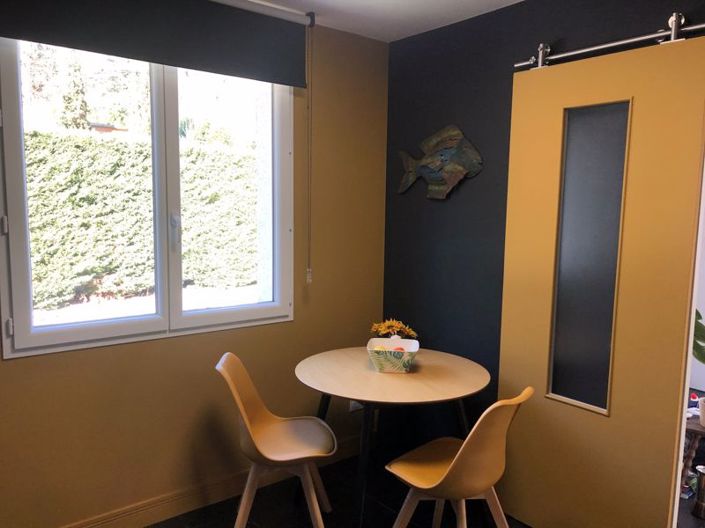 Image No.13-2 Bed House for sale