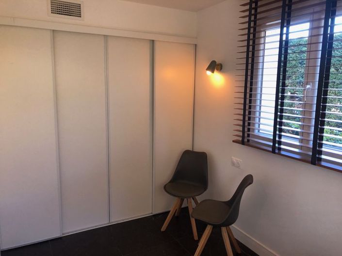 Image No.28-2 Bed House for sale