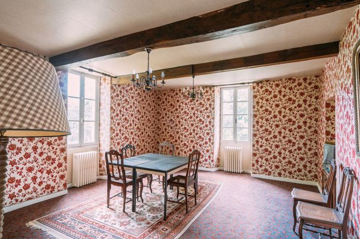 Image No.12-9 Bed Country House for sale