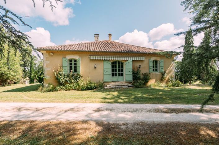 Image No.19-9 Bed Country House for sale