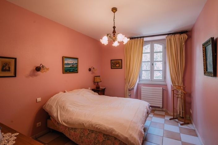 Image No.23-9 Bed Country House for sale