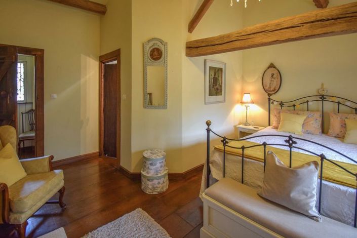 Image No.15-9 Bed House for sale