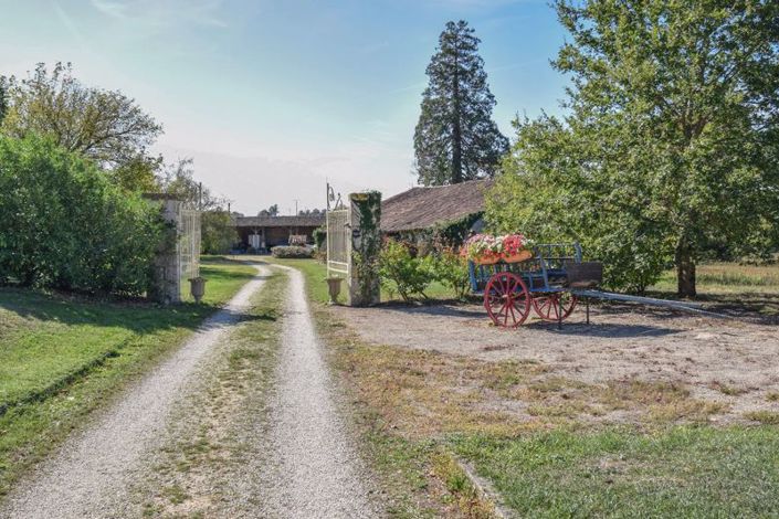 Image No.41-9 Bed House for sale