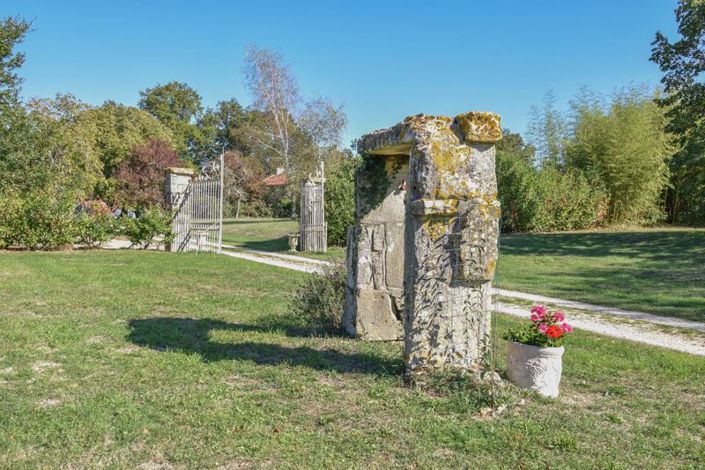 Image No.44-9 Bed House for sale