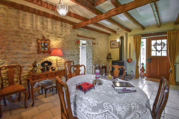 Image No.9-9 Bed House for sale