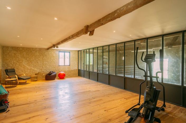 Image No.26-5 Bed House for sale