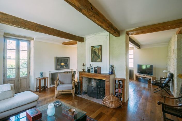 Image No.7-5 Bed House for sale