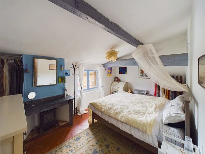 Image No.13-3 Bed Townhouse for sale