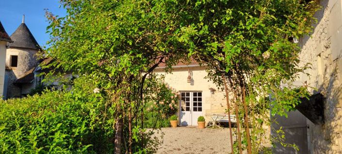 Image No.7-12 Bed House for sale