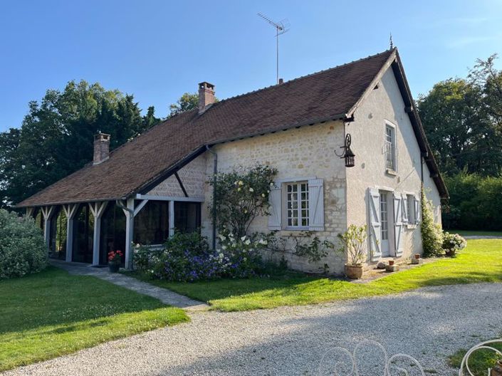 Image No.17-12 Bed House for sale