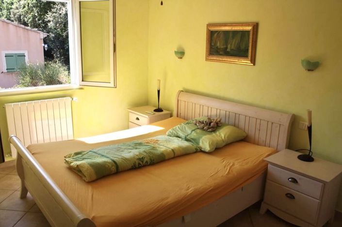 Image No.11-4 Bed Villa for sale