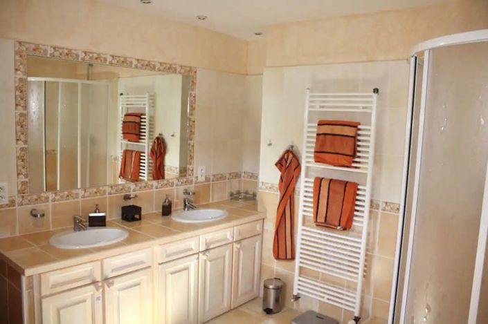 Image No.12-4 Bed Villa for sale