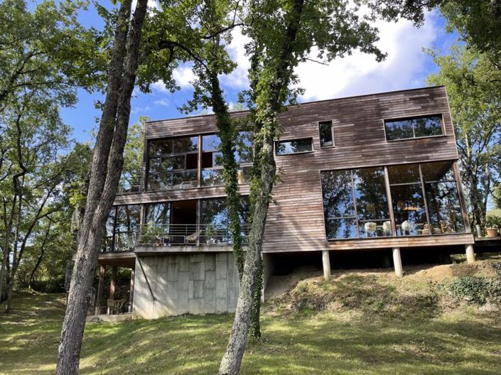 Image No.34-3 Bed House for sale