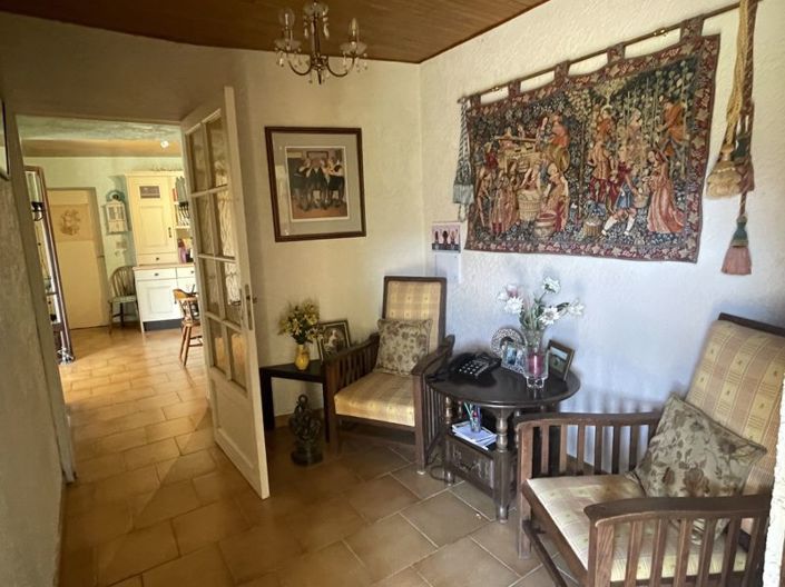 Image No.22-3 Bed House for sale