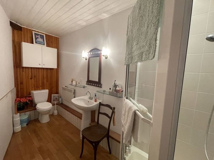 Image No.24-3 Bed House for sale