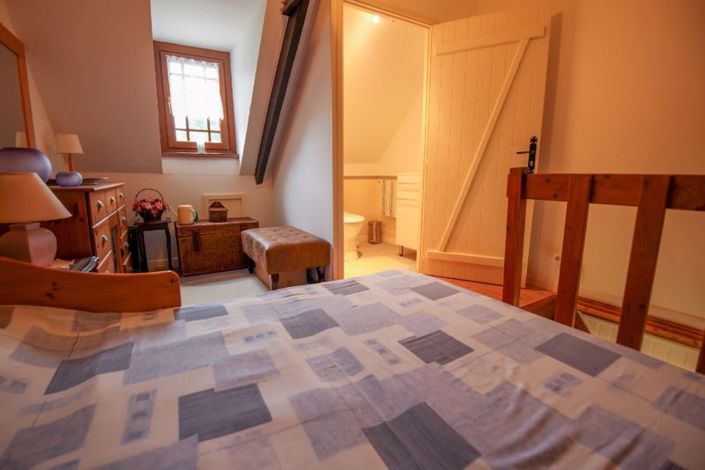 Image No.15-4 Bed House for sale