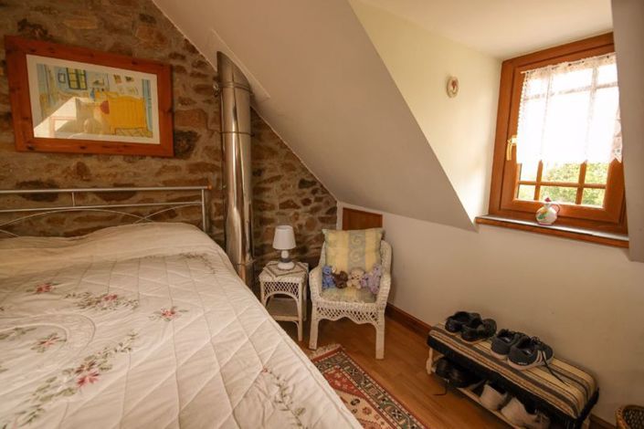 Image No.19-4 Bed House for sale