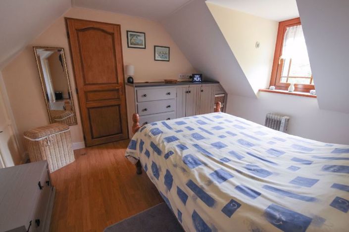 Image No.23-4 Bed House for sale