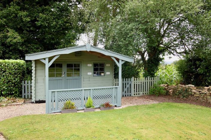 Image No.24-4 Bed House for sale