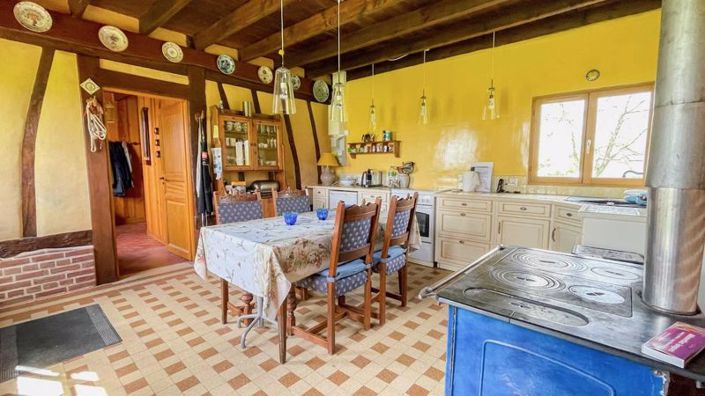 Image No.10-4 Bed House for sale