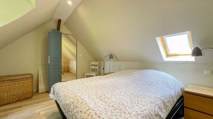 Image No.19-4 Bed House for sale