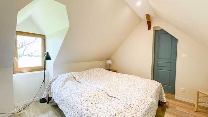 Image No.20-4 Bed House for sale