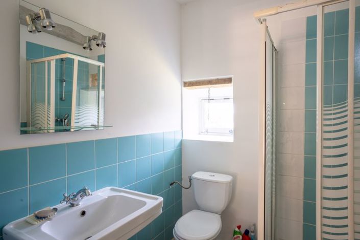 Image No.10-6 Bed House for sale