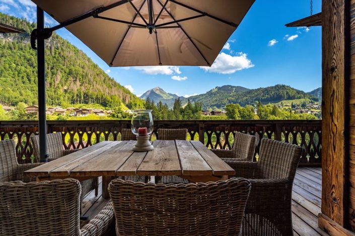 Image No.12-5 Bed Chalet for sale