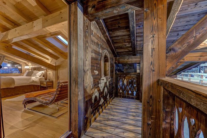 Image No.33-5 Bed Chalet for sale